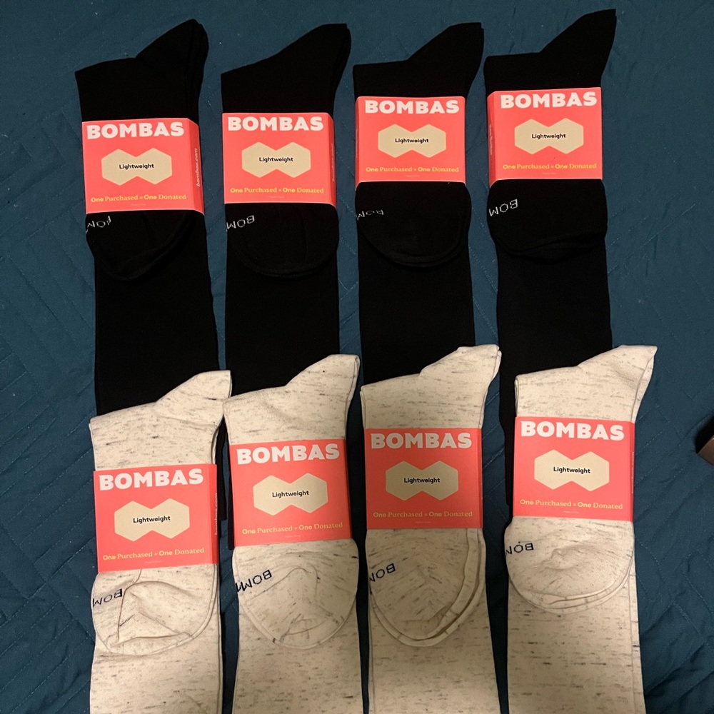 NWT, 8 pair size women’s L Bomba’s knee high lightweight socks, 4 black 4 cream.